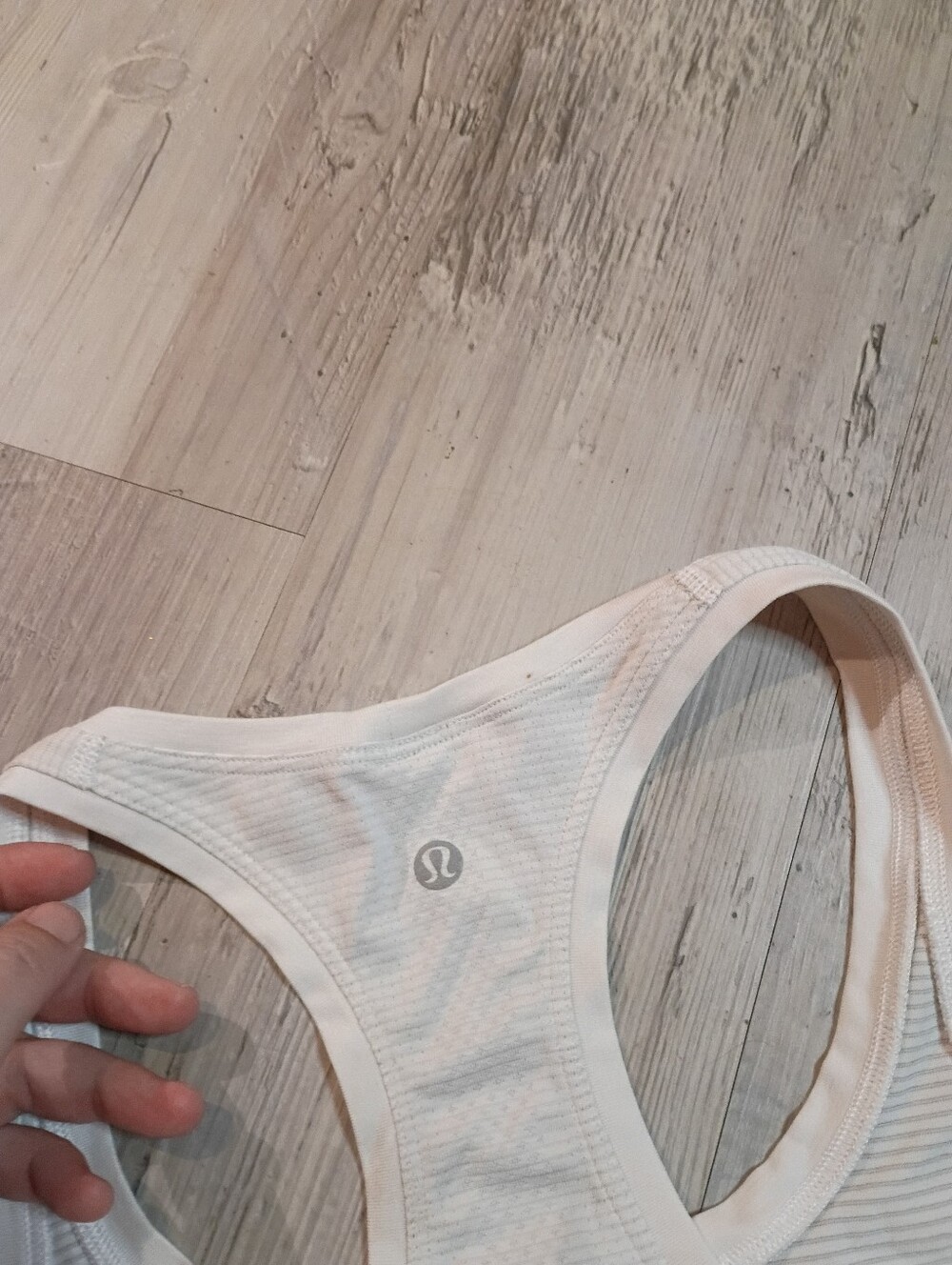 Lululemon - Picture 7 of 7